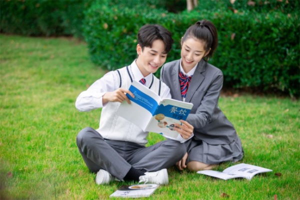 转学改变人生，追求理想新起点